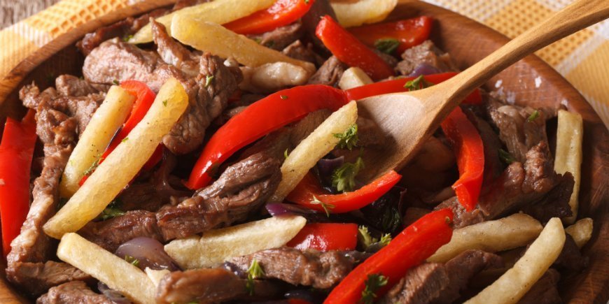 lomo saltado in peru