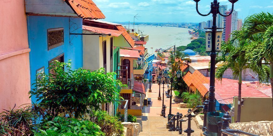 Charmante straat in Guayaquil aan de Pacifische kust van Ecuador.