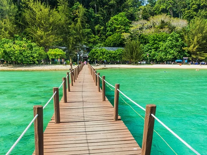 Wildlife, Mt. Kinabalu trek & strandvakantie op Gaya Island